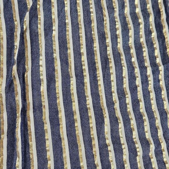 🔺️Torrid Blue, White, Metallic Gold Luxe Striped Buttoned Vneck Blouse 3X - Picture 10 of 14